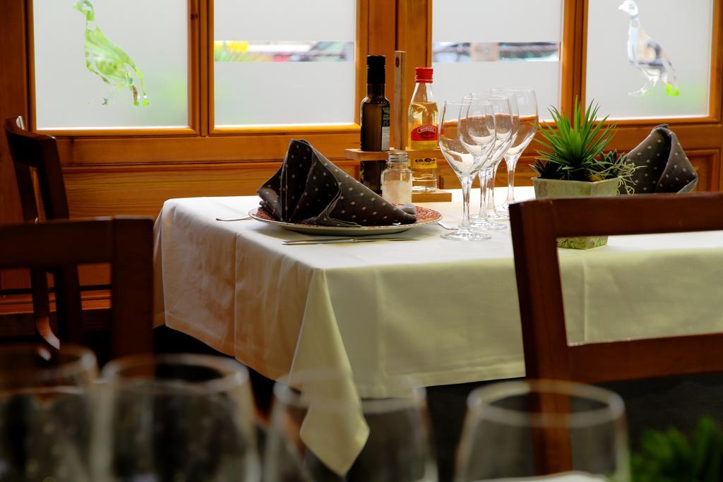 Espluga de Francolí Hotel Rural Ocell Francoli מראה חיצוני תמונה